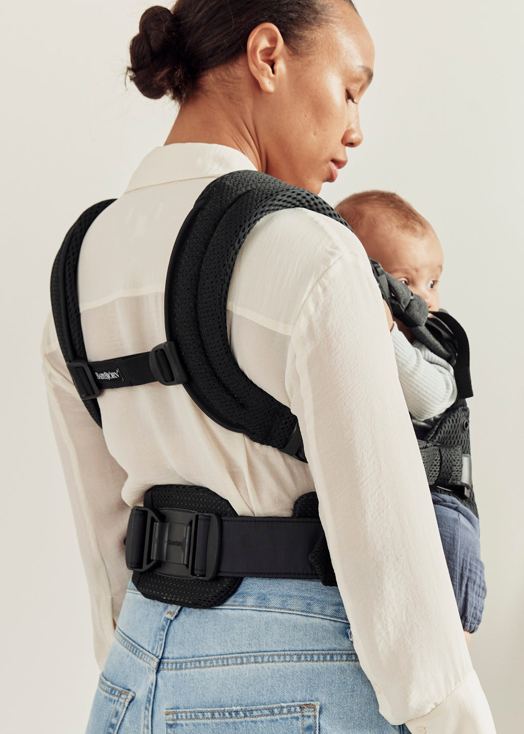 babybjorn-baby-carrier | Black