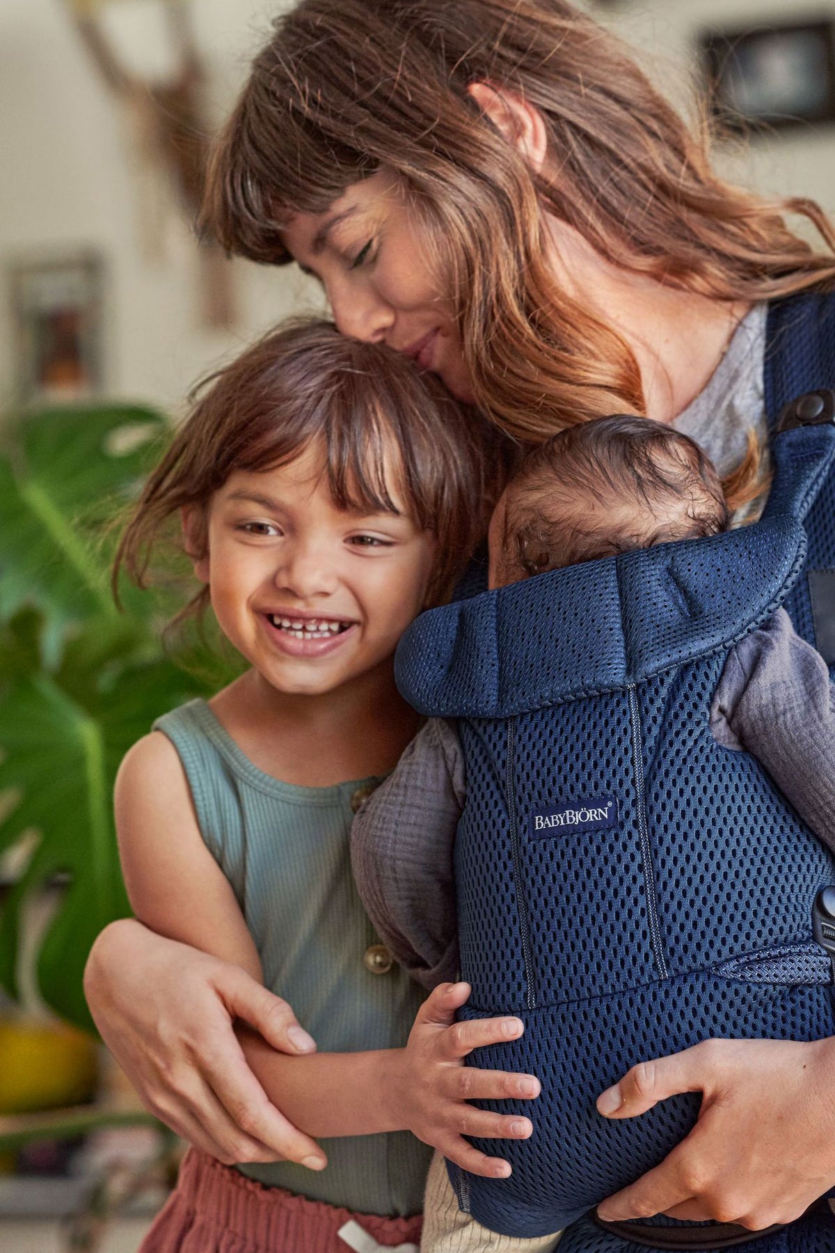 Baby Carrier Move