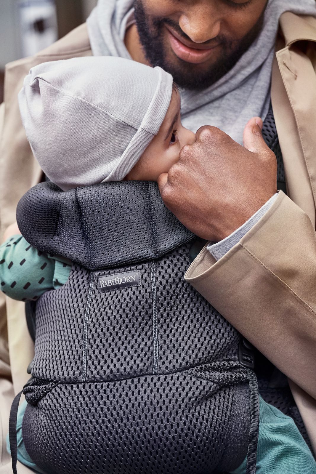 Baby Carrier Move