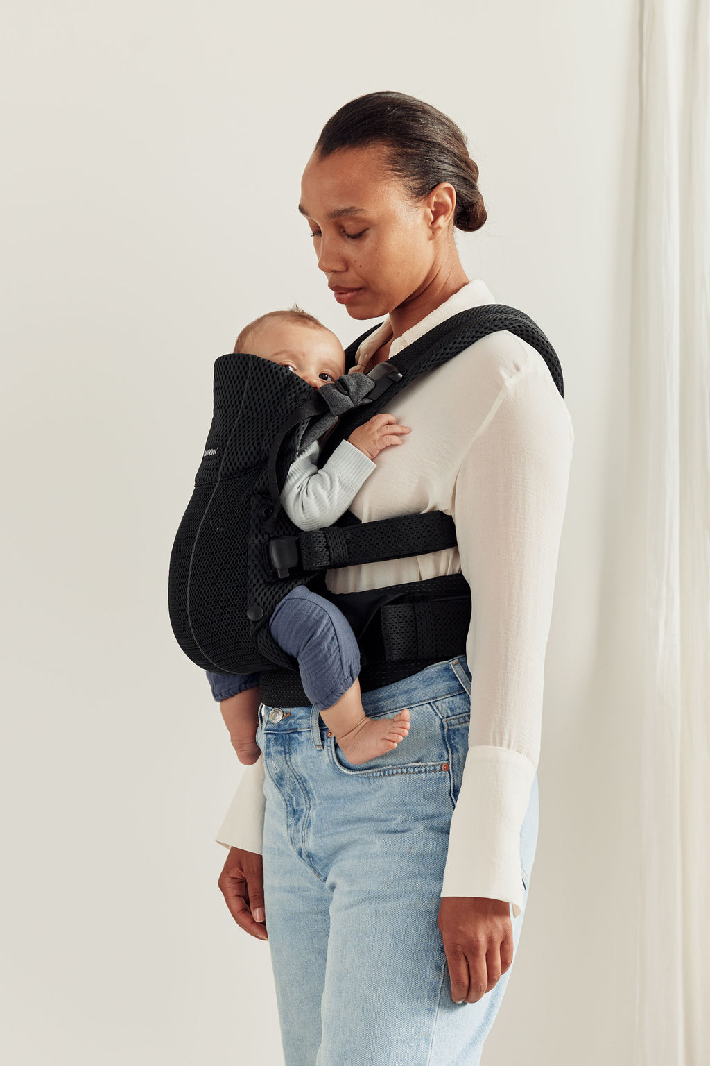 babybjorn-baby-carrier | Black