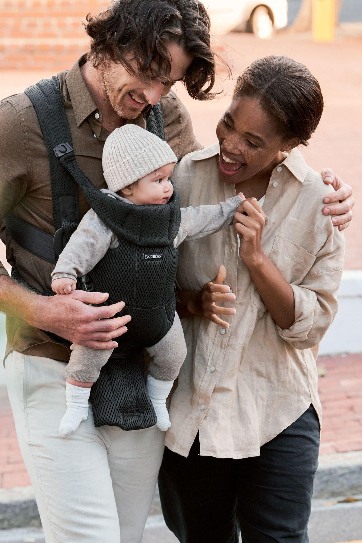 Baby Carrier Move