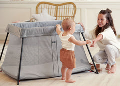 How to fold up BabyBjörn Travel Crib Light option 1